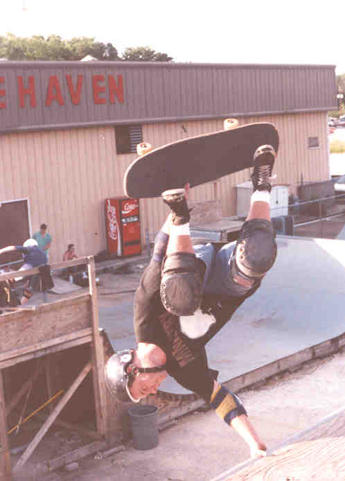 Hosey with a foot flappin' invert on vert