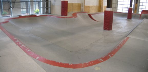 Mall of Georgia Skatepark's mini-bowl