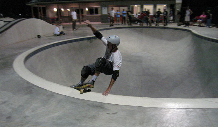 Hosoi would be proud! Nice layback smithgrind by Jimmy O'Brien