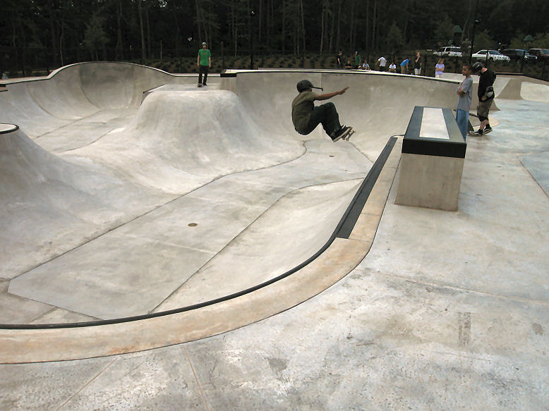 Fred Reeves pops a floating ollie across one of the flow walls