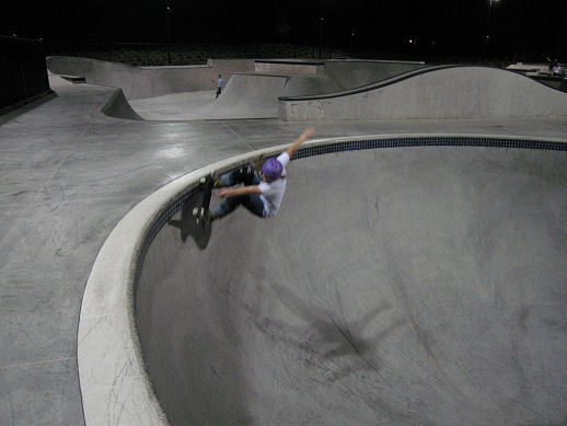 Brooke Crawford chipping the coping