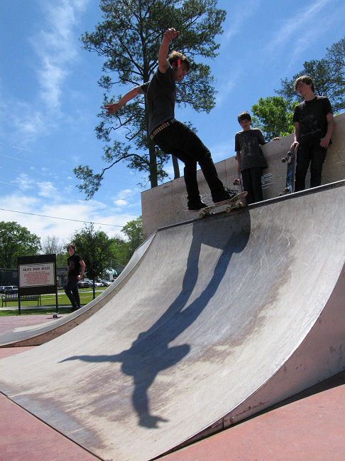 Unknown transfers over the hip into a frontside 50-50